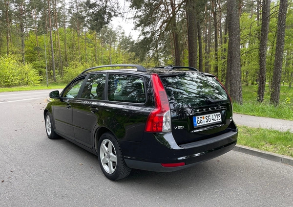 Volvo V50 cena 18900 przebieg: 156200, rok produkcji 2009 z Michałowo małe 254